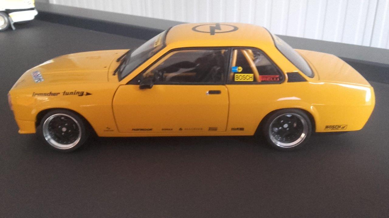 Opel Ascona B (103)