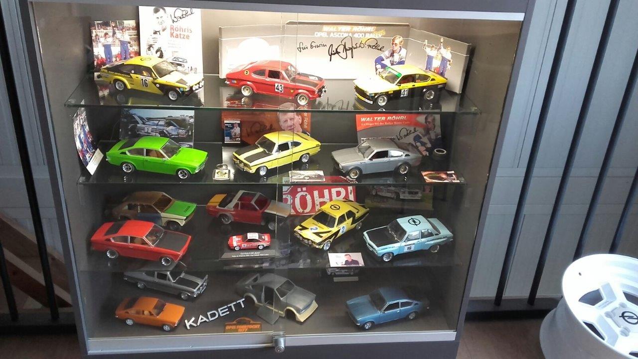 Vitrine (113)