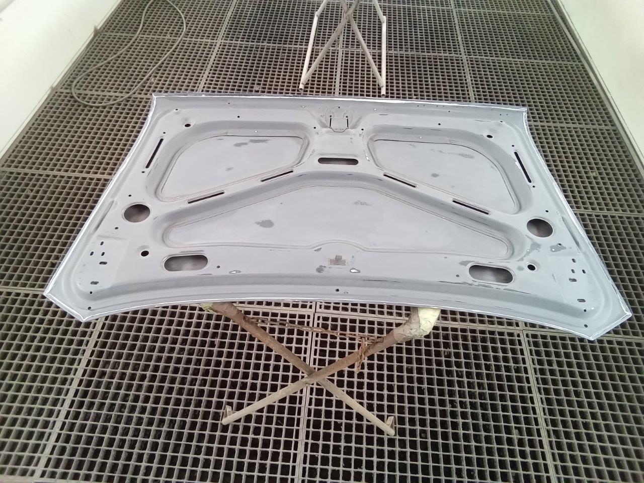 BMW-2000-CSI-01-256