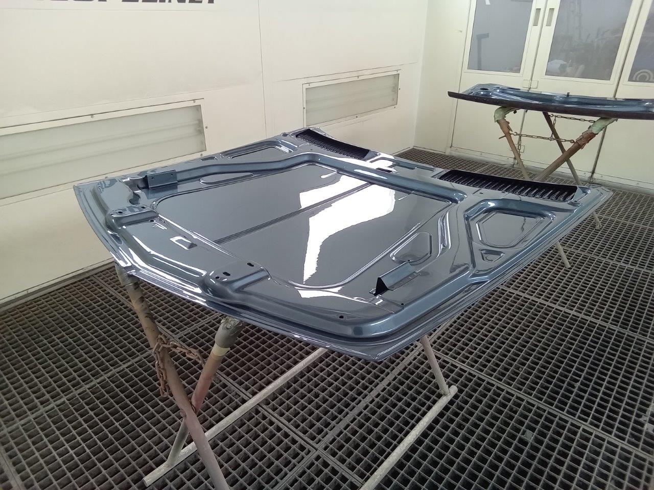 BMW-2000-CSI-01-258