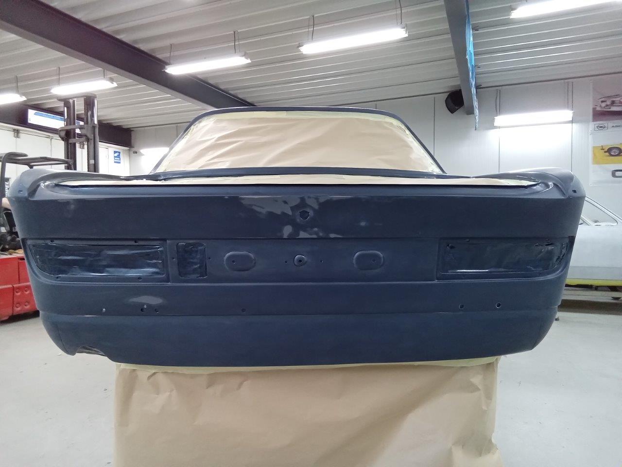 BMW-2000-CSI-01-280