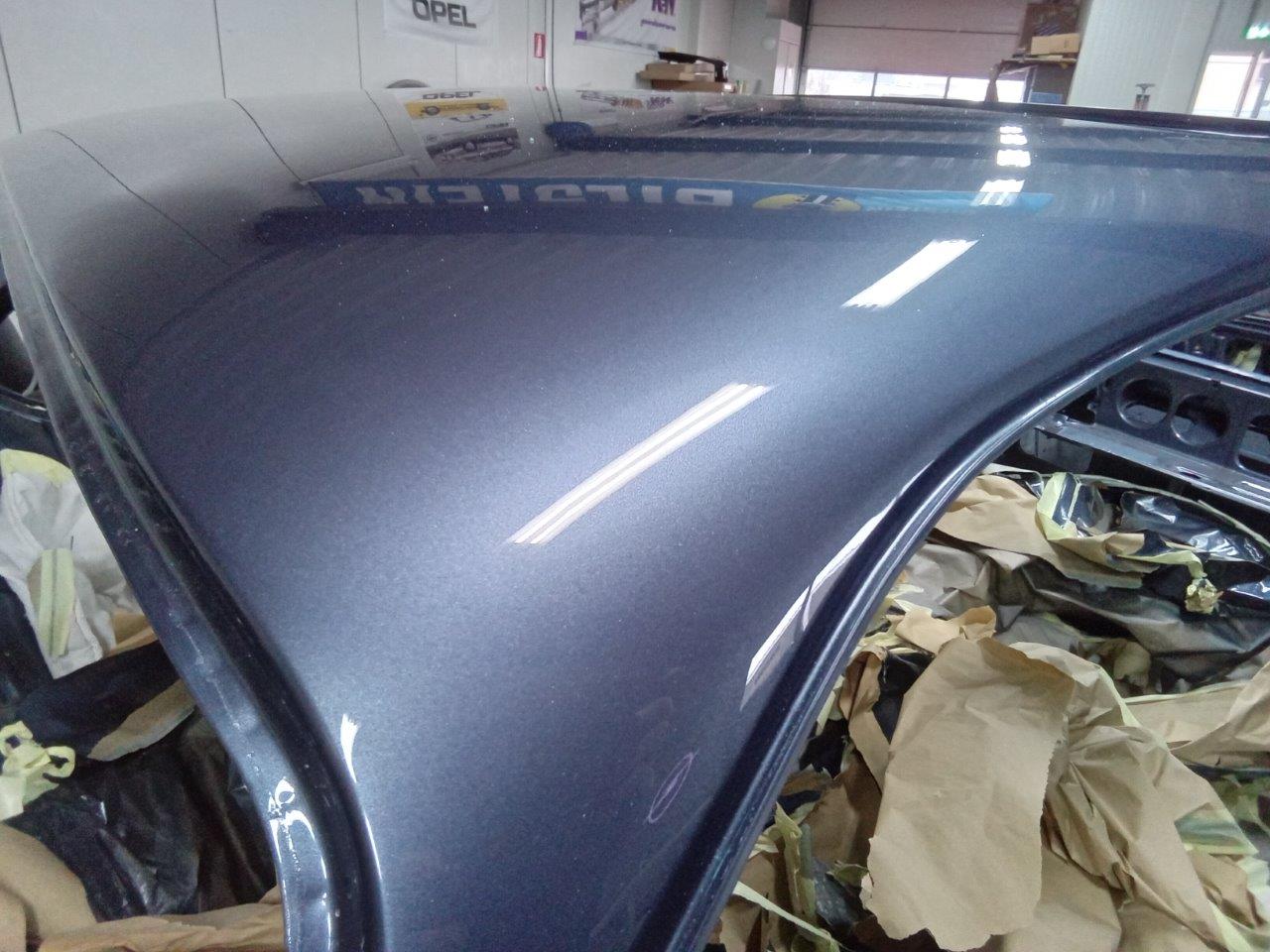 BMW-2000-CSI-01-285