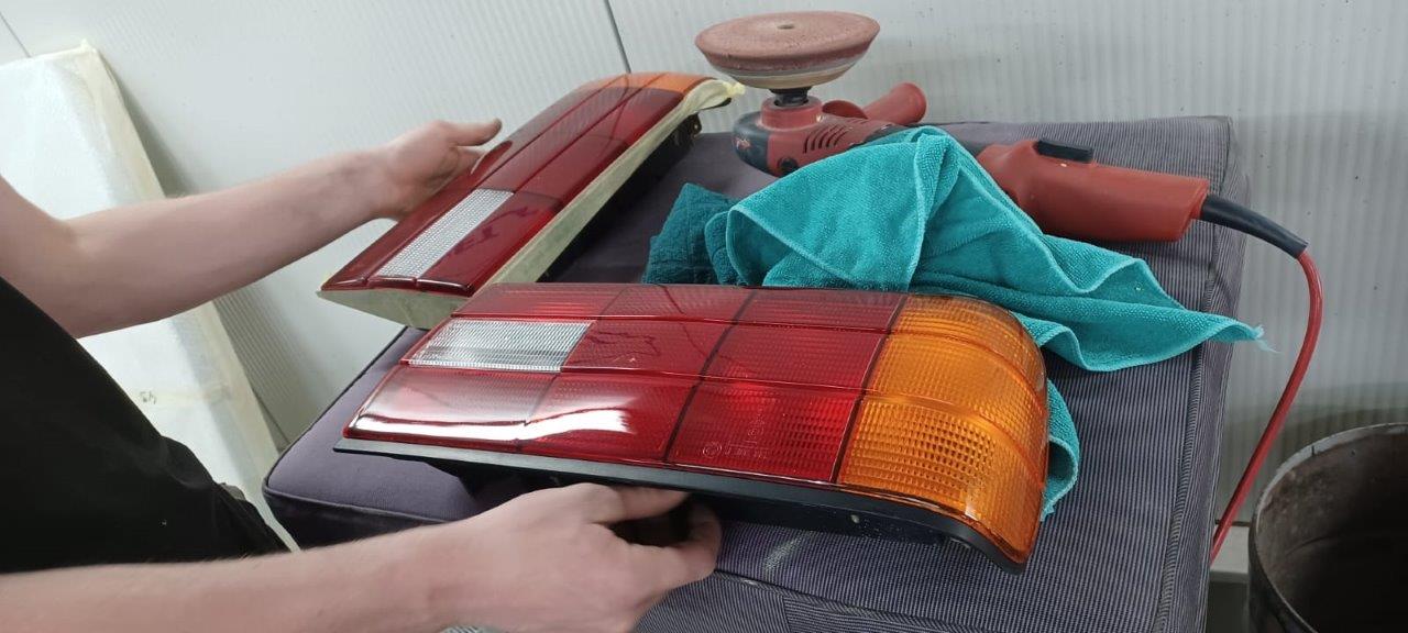 BMW-E30-M-Tech-II-nr-04-135