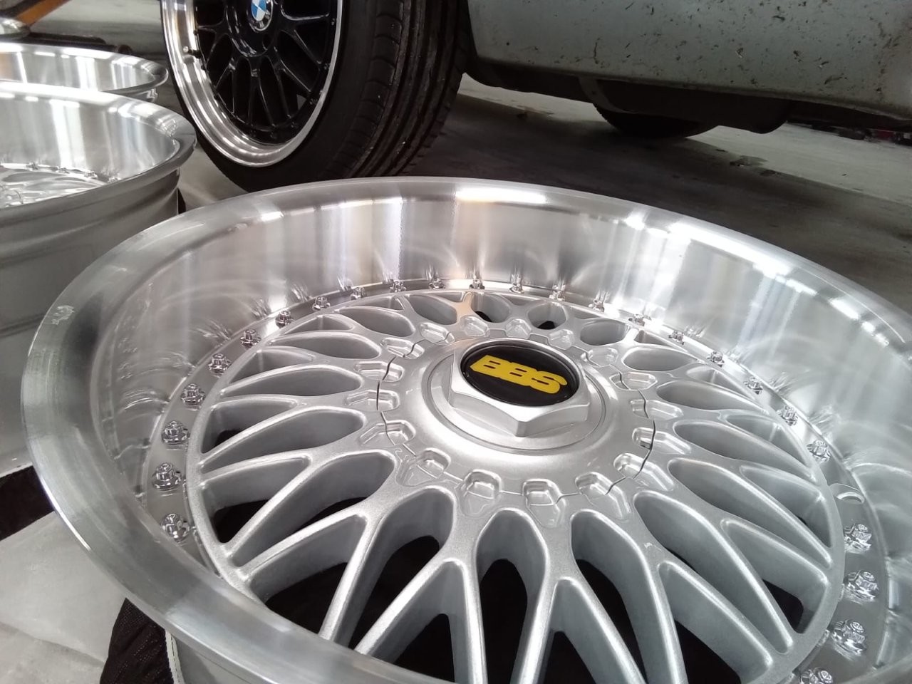 BMW-E30-M-Tech-II-nr-04-173