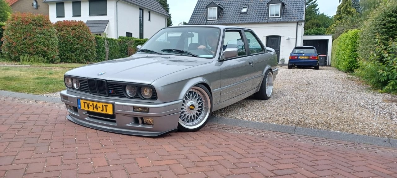 BMW-E30-M-Tech-II-nr-04-177