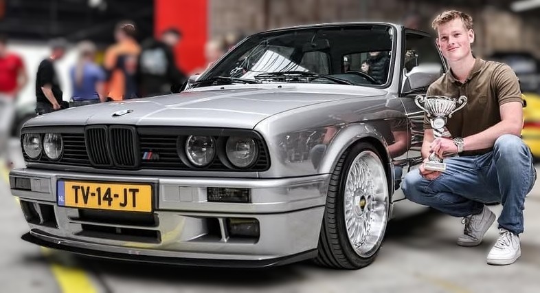BMW-E30-M-Tech-II-nr-04-183