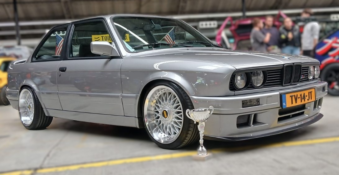 BMW-E30-M-Tech-II-nr-04-184