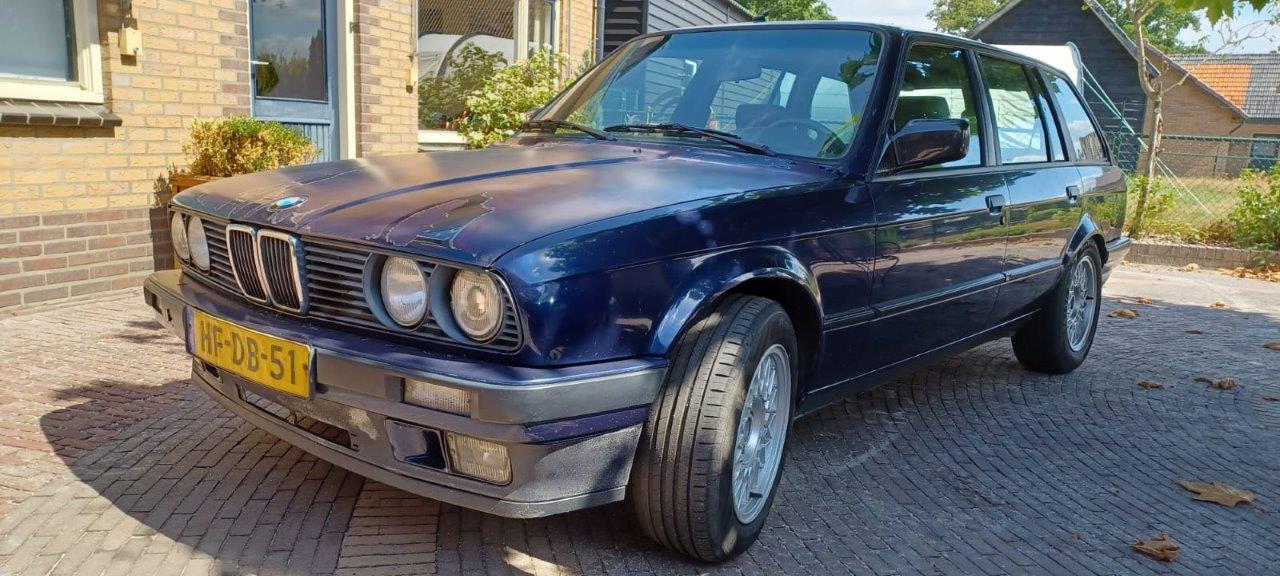 BMW-E30-Touring-nr-01-100