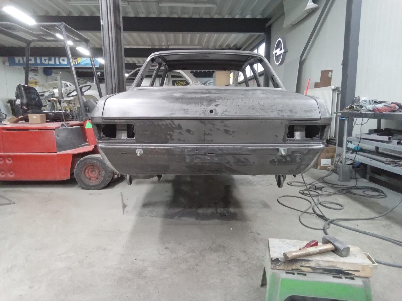Opel-Ascona-A-nr-08-141