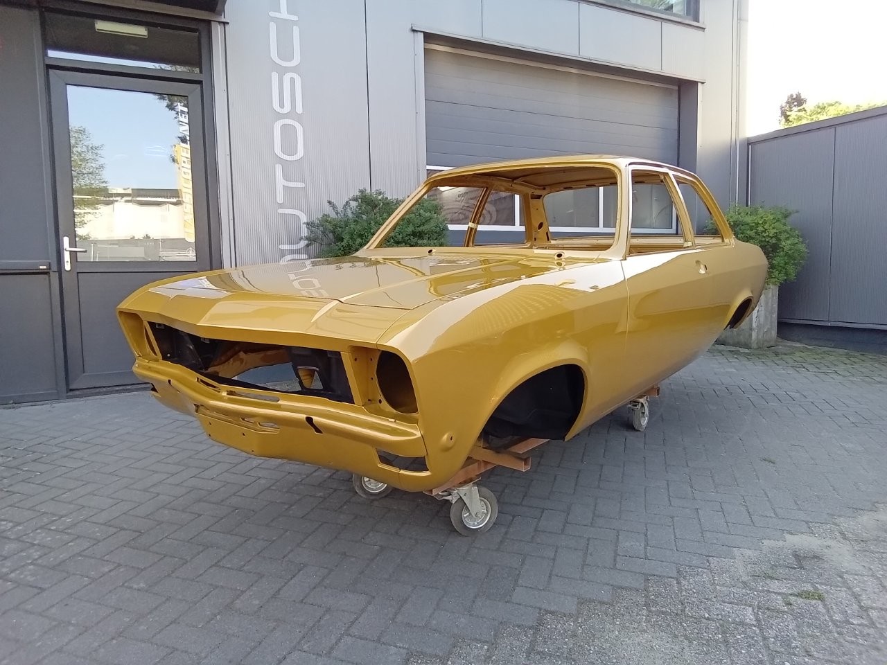 Opel-Ascona-A-nr-08-384