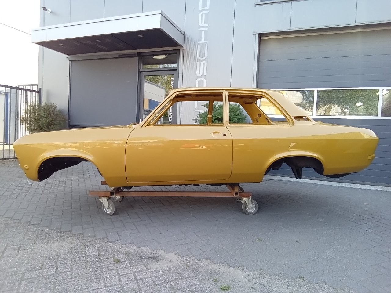 Opel-Ascona-A-nr-08-393