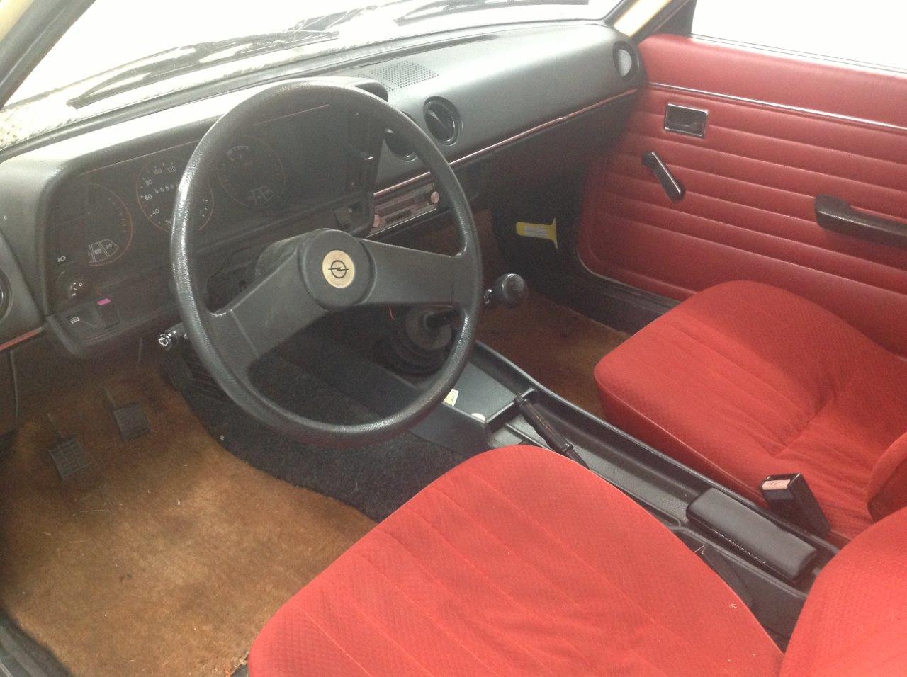 Opel Ascona B 04 (106)