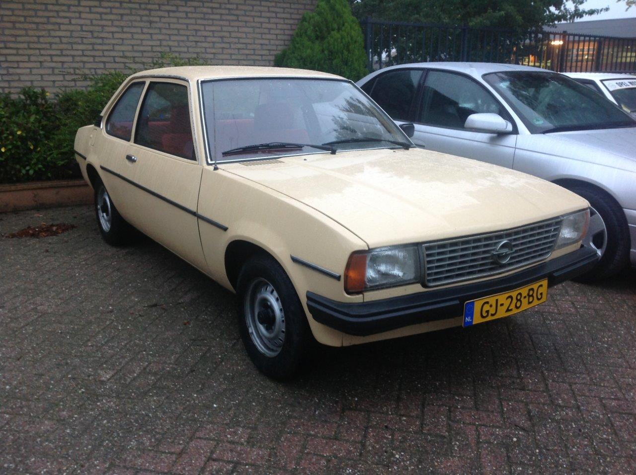 Opel Ascona B 04 (110)