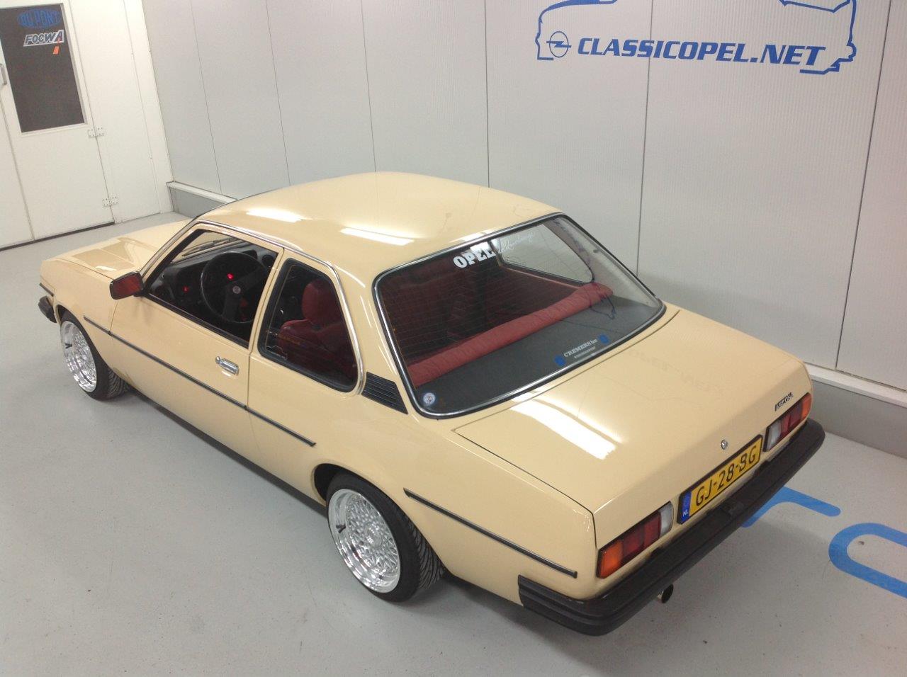 Opel Ascona B 04 (198)