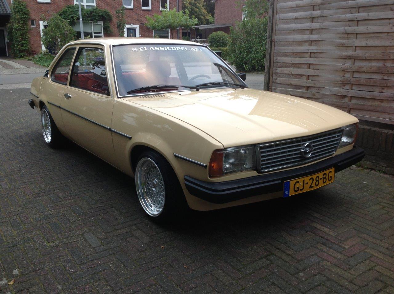 Opel Ascona B 04 (234)