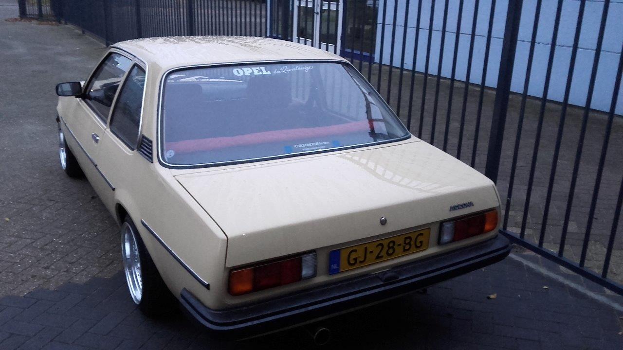 Opel Ascona B 04 (244)