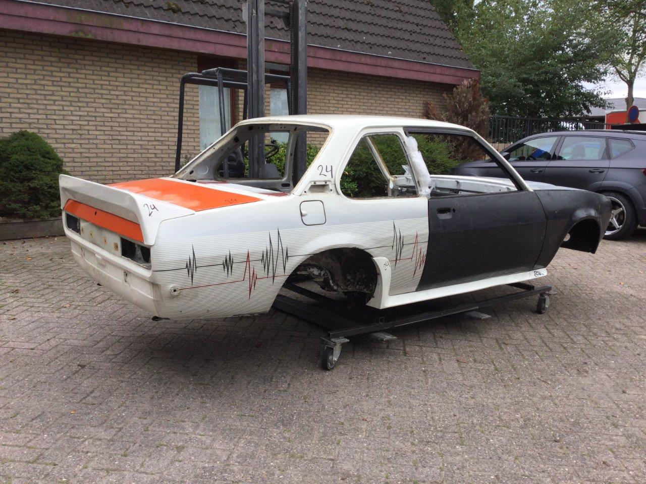 Opel-Ascona-B-400-nr-24-102