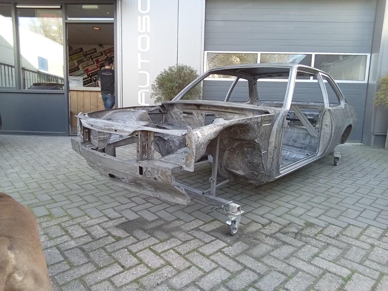Opel-Ascona-B-400-nr-24-117