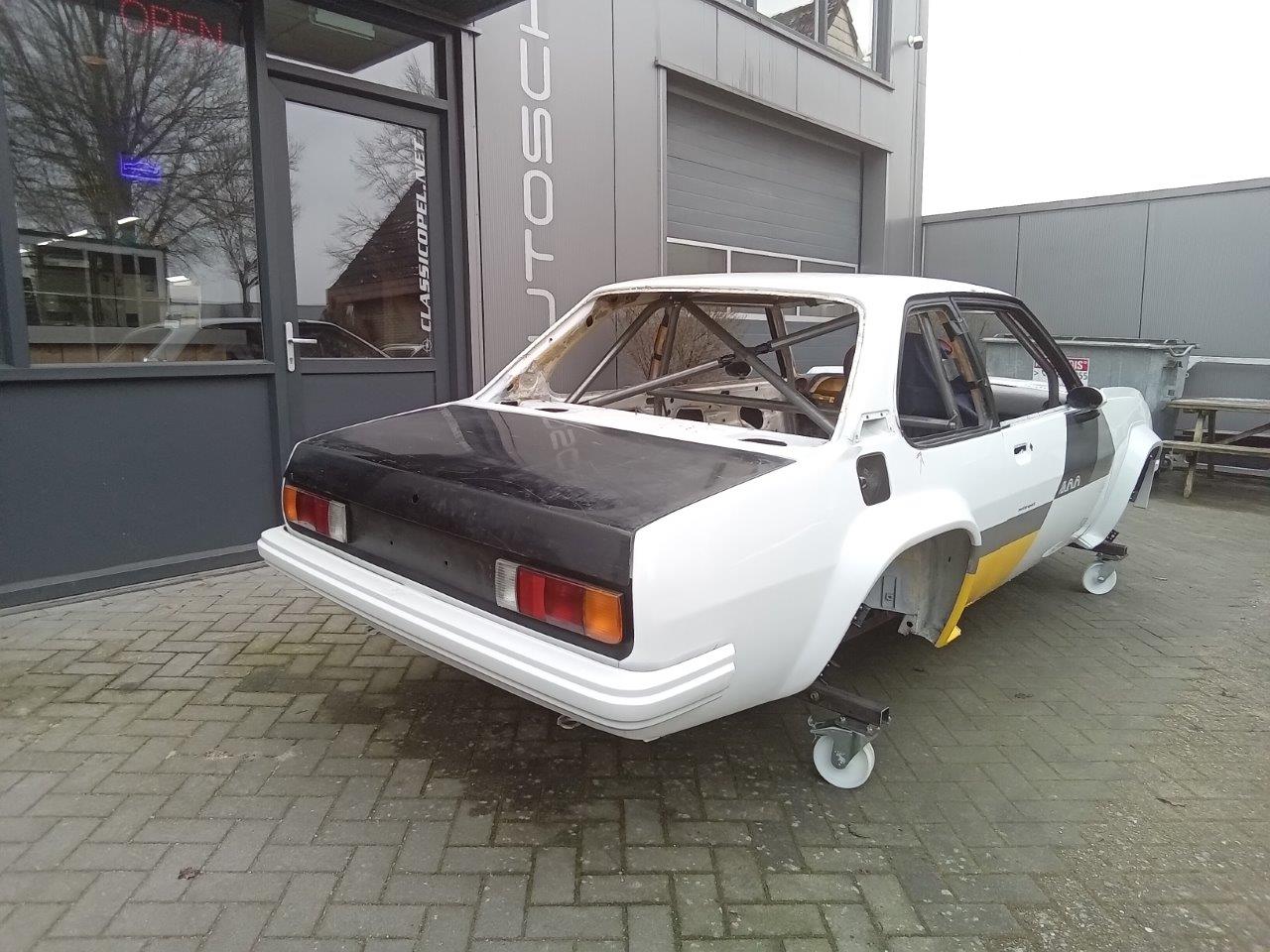 Opel-Ascona-B-400-nr-26-102