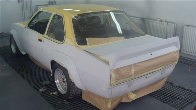 Ascona B 400