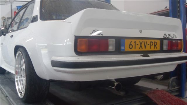 Ascona B 400