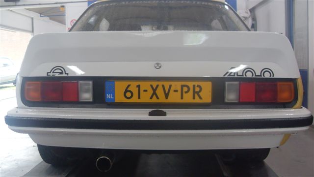Ascona B 400