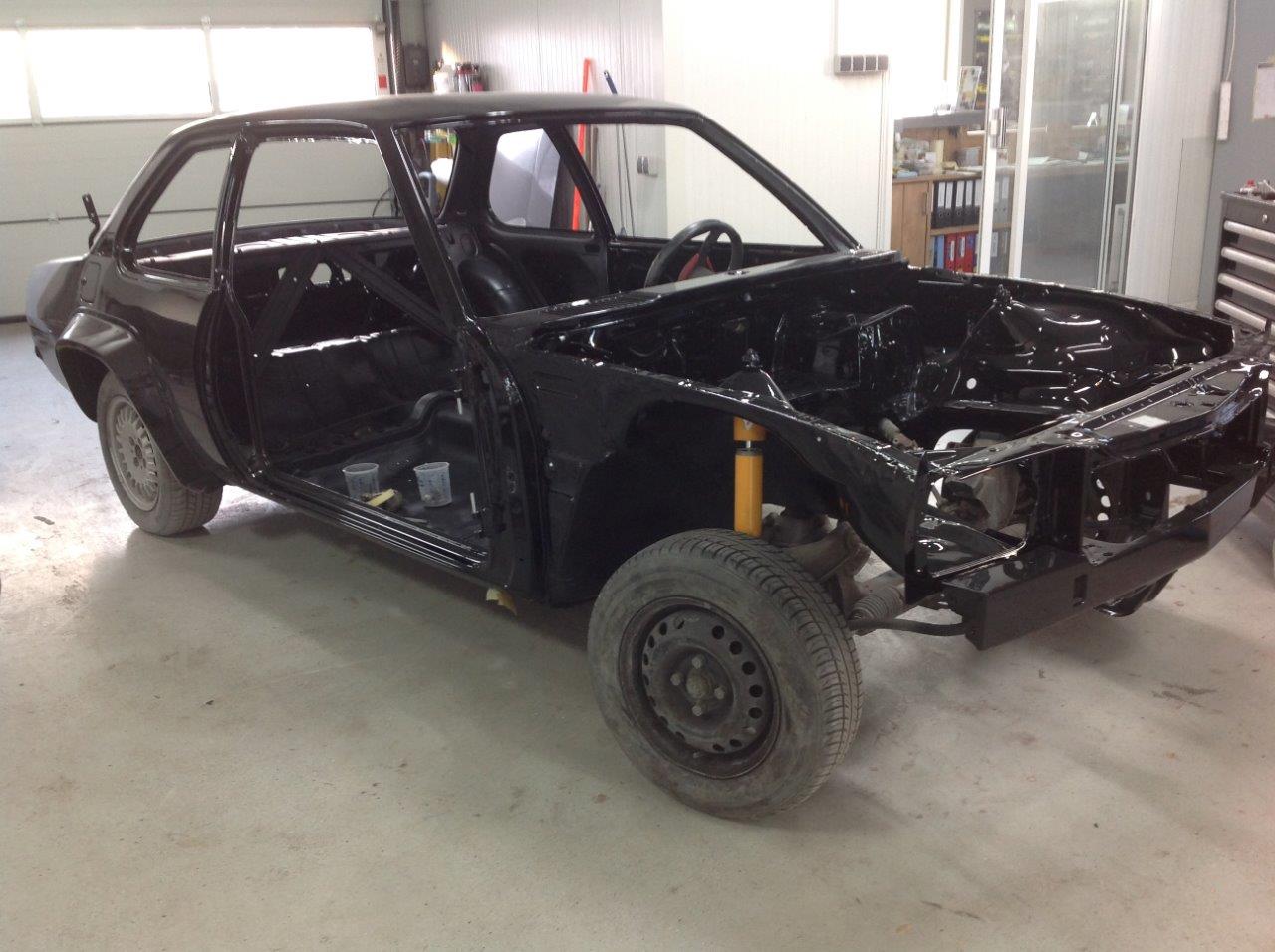 Opel Ascona B 400 R15 (185)