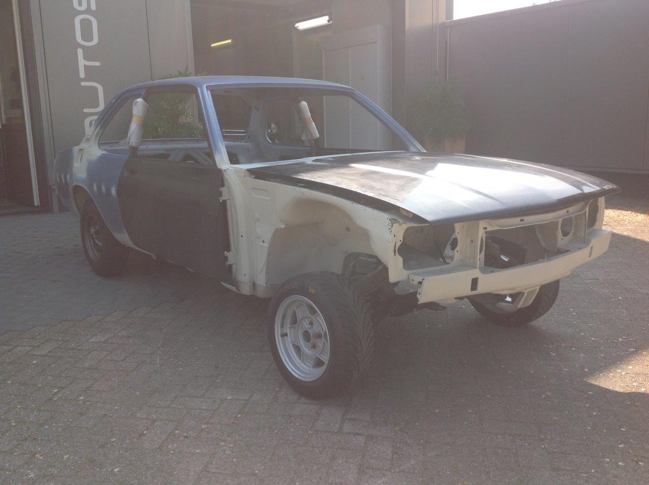 Opel Ascona B 400 R16 (102)