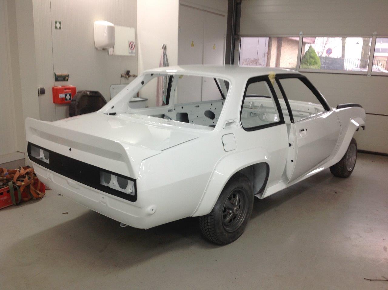 Opel Ascona B 400 R16 (284)