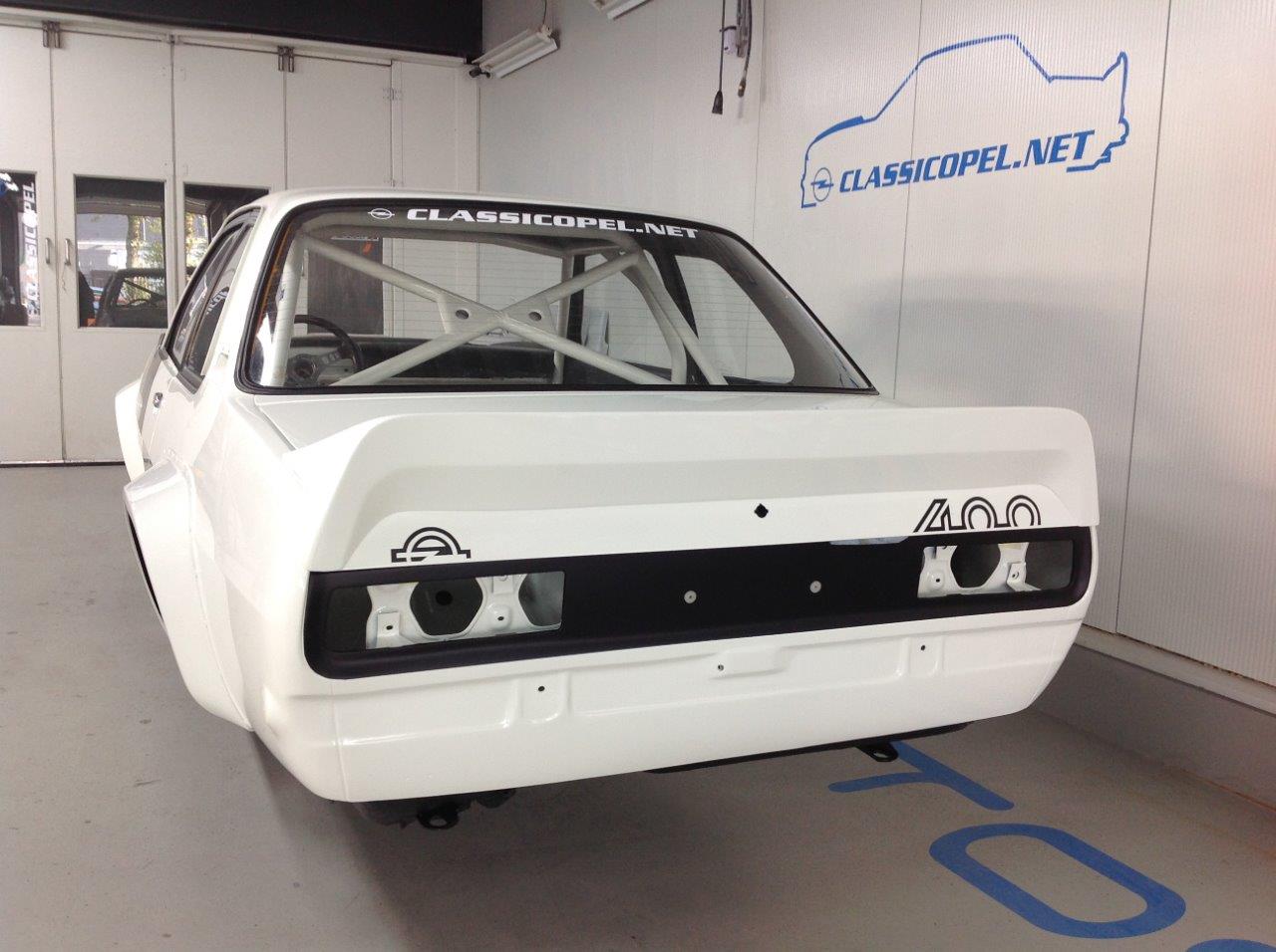 Opel Ascona B 400 R18 (280)