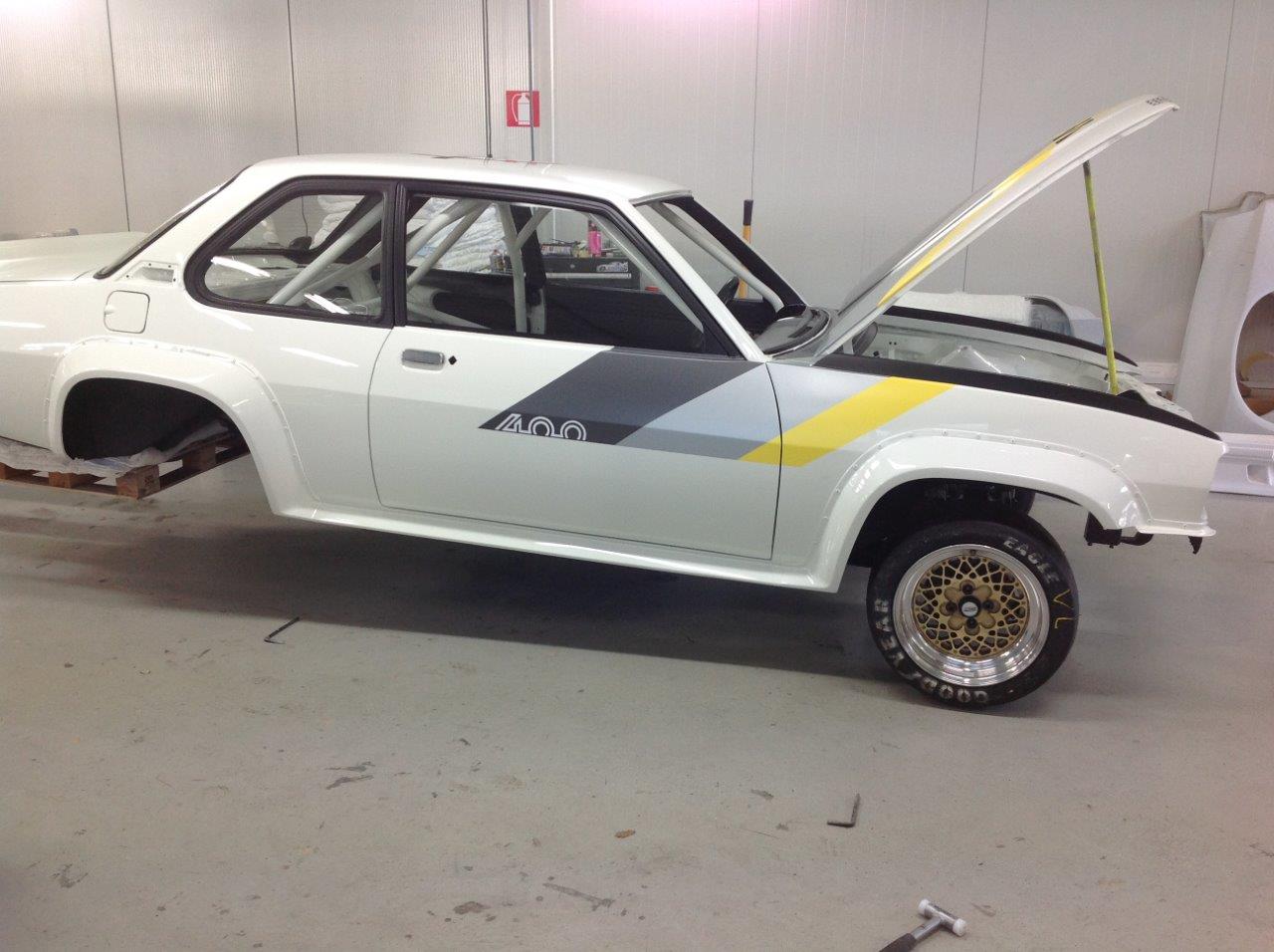 Opel Ascona B 400 R18 (302)
