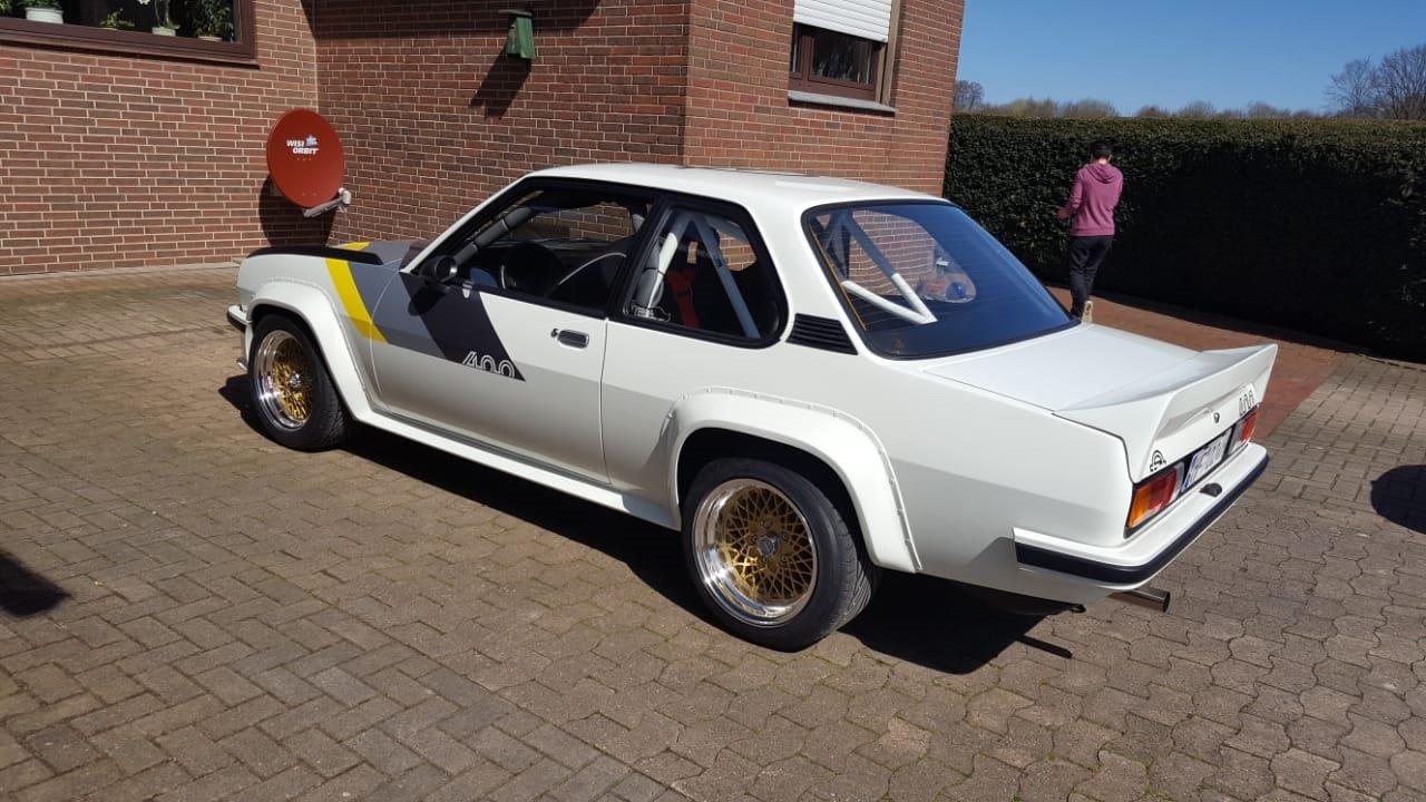 Opel Ascona B 400 R18 (320)