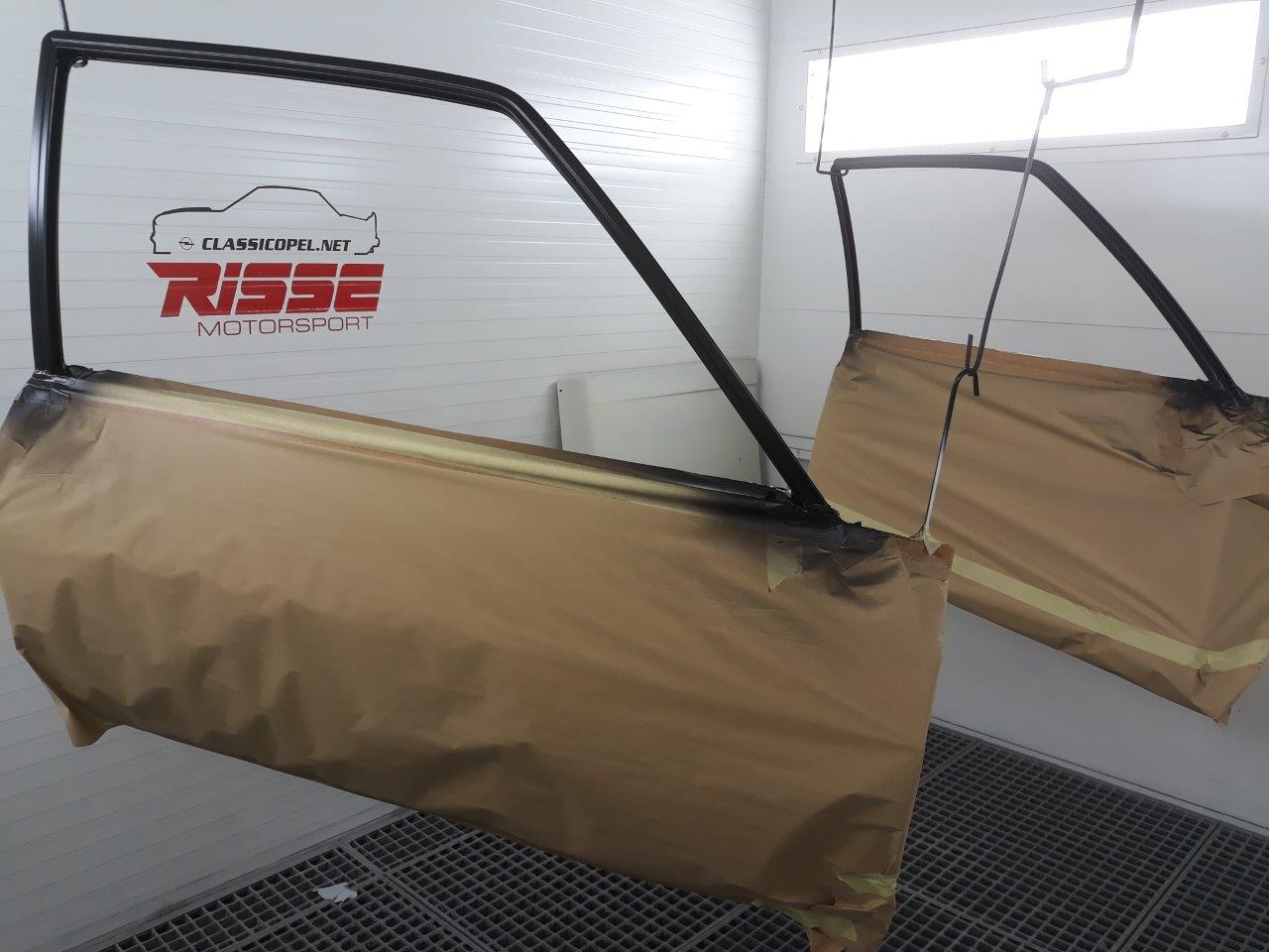 Opel-Ascona-B-400-R21-213-214