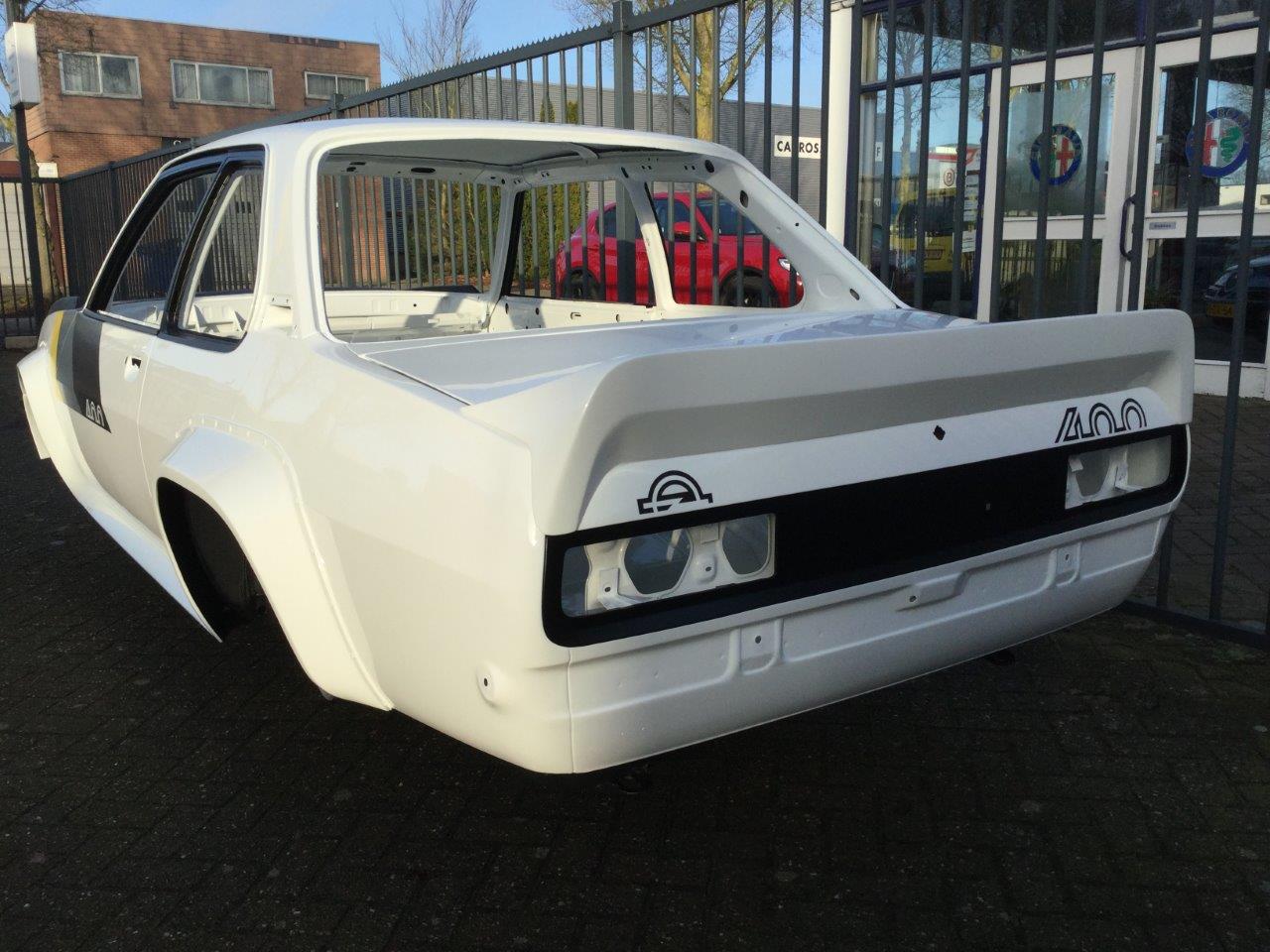 Opel-Ascona-B-400-R21-213-309