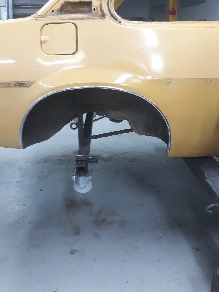 Opel-Ascona-B-400-R22-121-104
