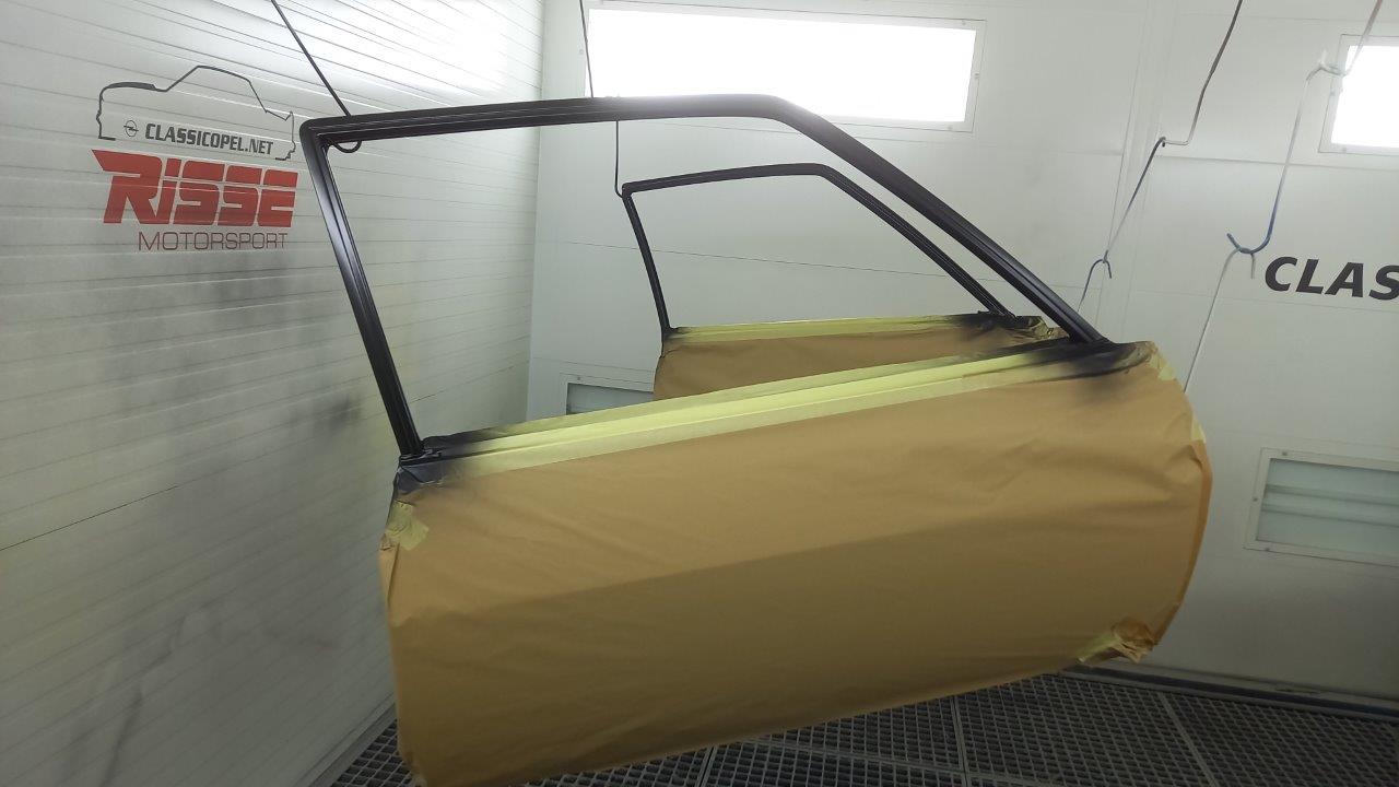 Opel-Ascona-B-400-R22-121-125