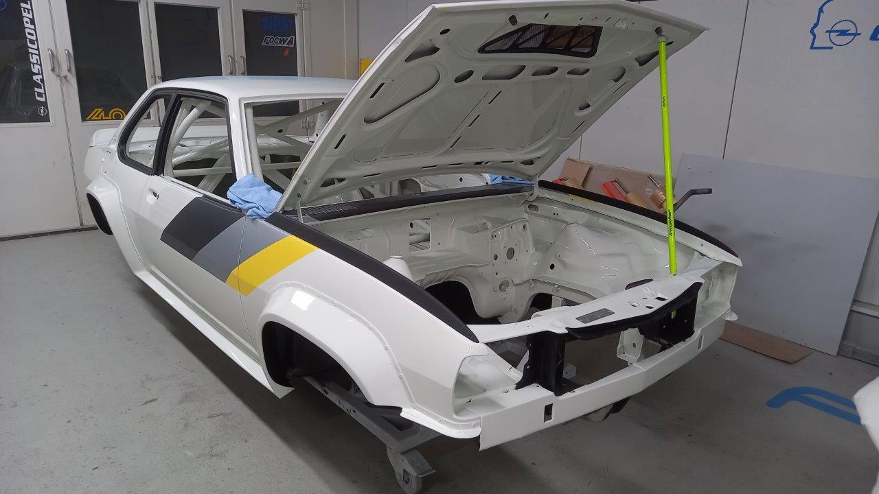 Opel-Ascona-B-400-R22-121-149