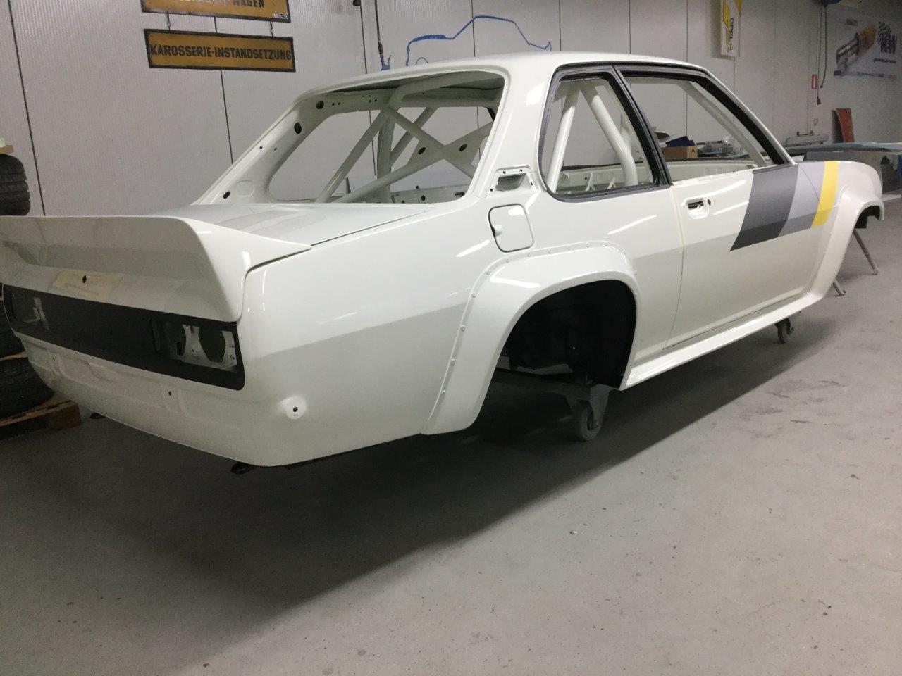 Opel-Ascona-B-400-R22-121-198