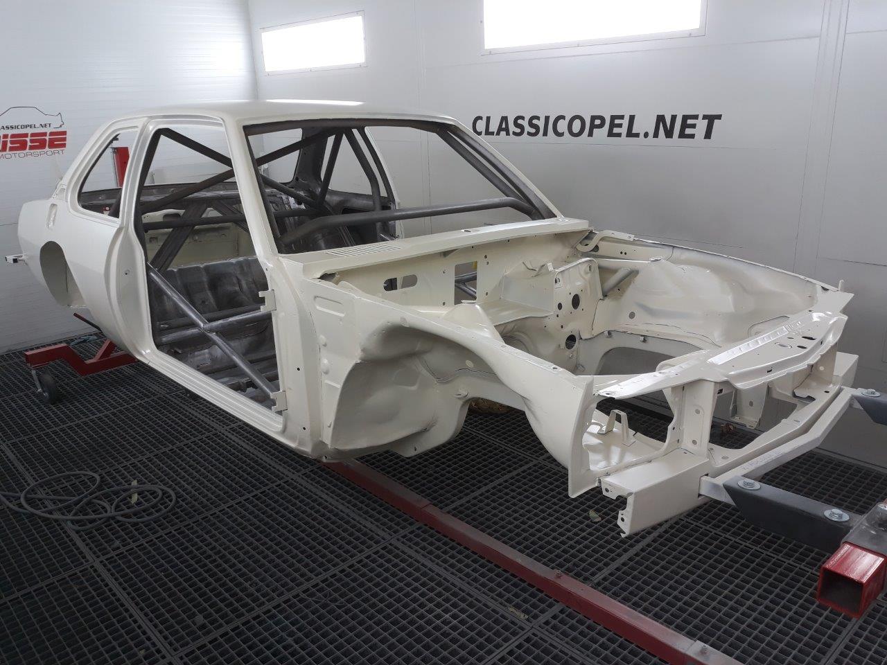 Opel-Ascona-B400-R20-156-162