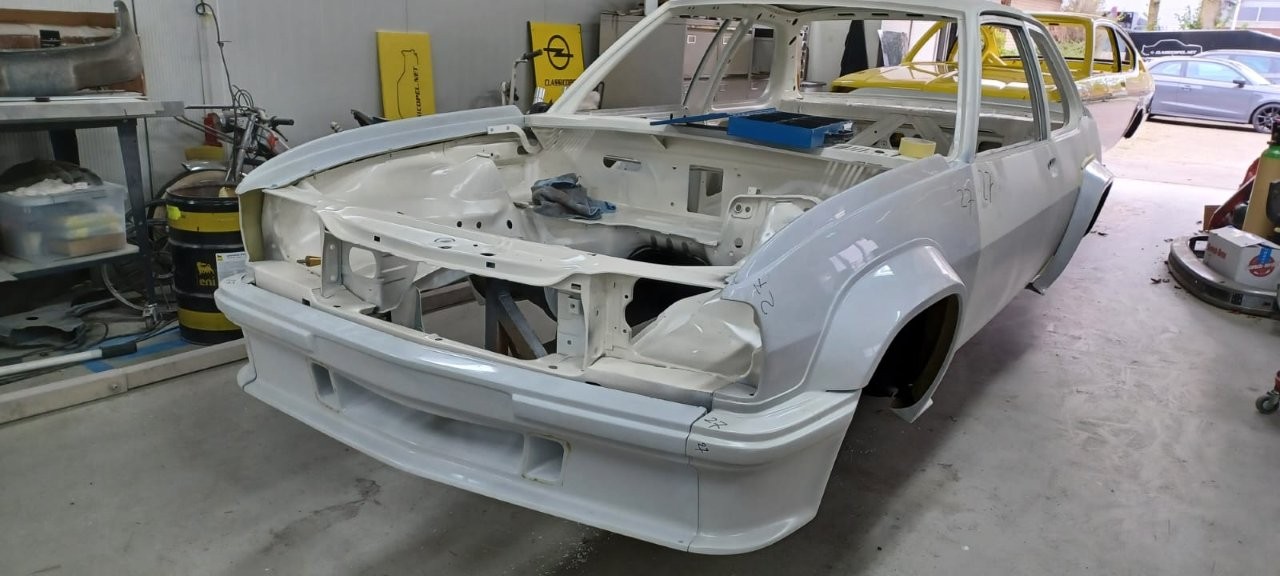 Opel-Ascona-B-400R-nr-27-208