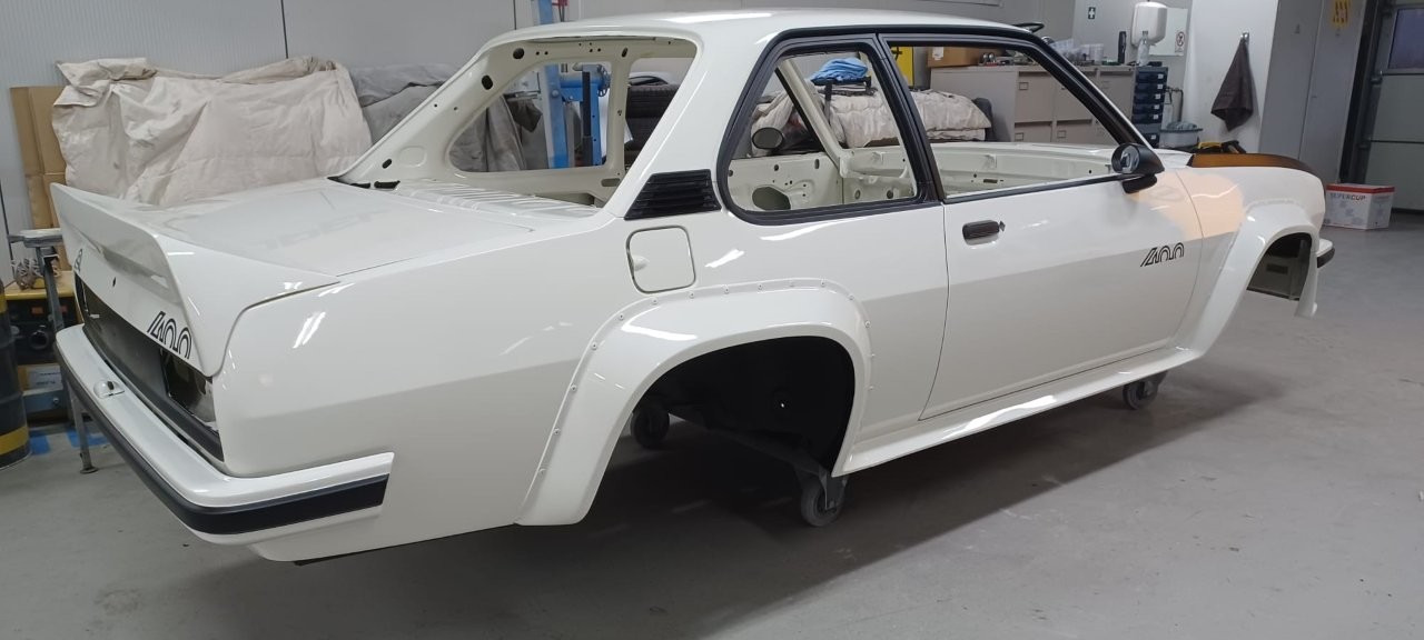 Opel-Ascona-B-400R-nr-27-384