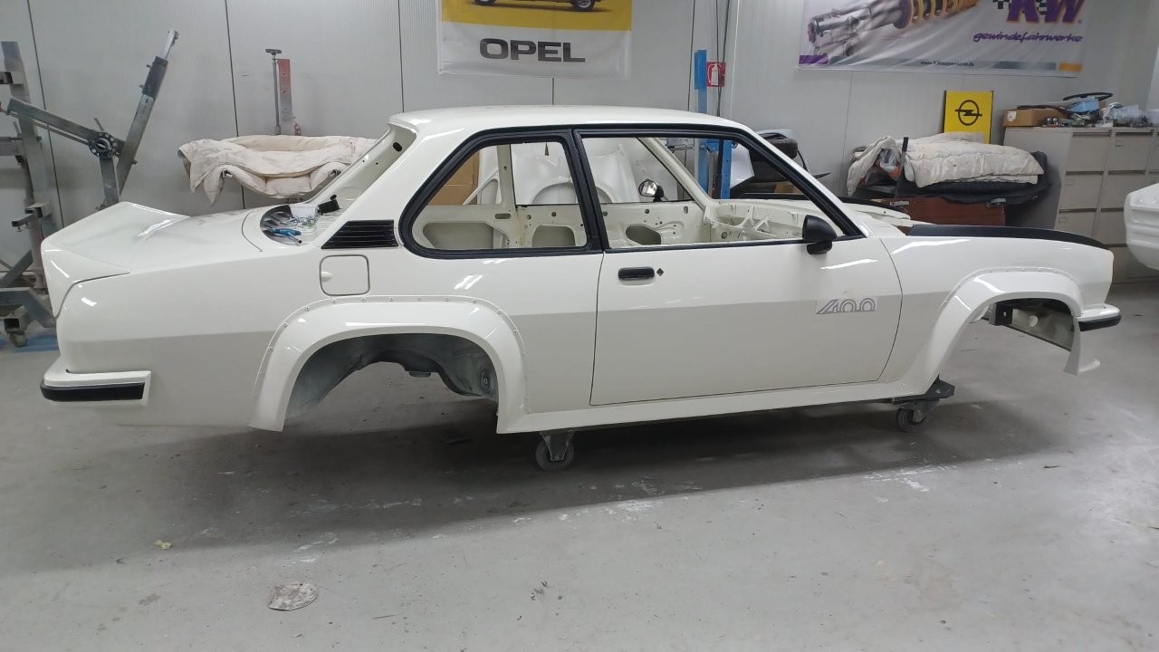 Opel-Ascona-B-400R-nr-27-386