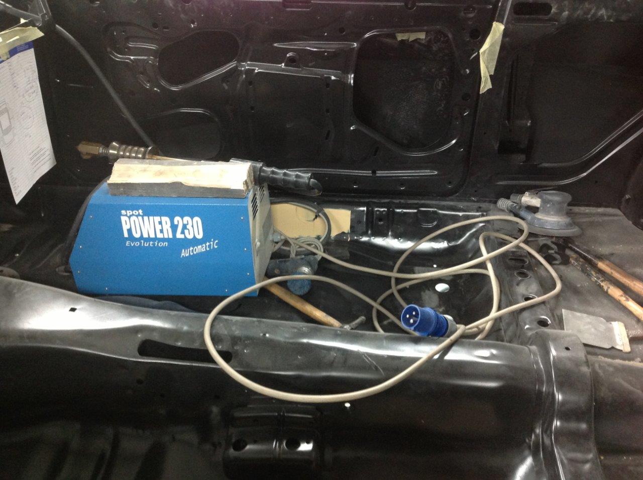 Opel Ascona B wit 03 (136)