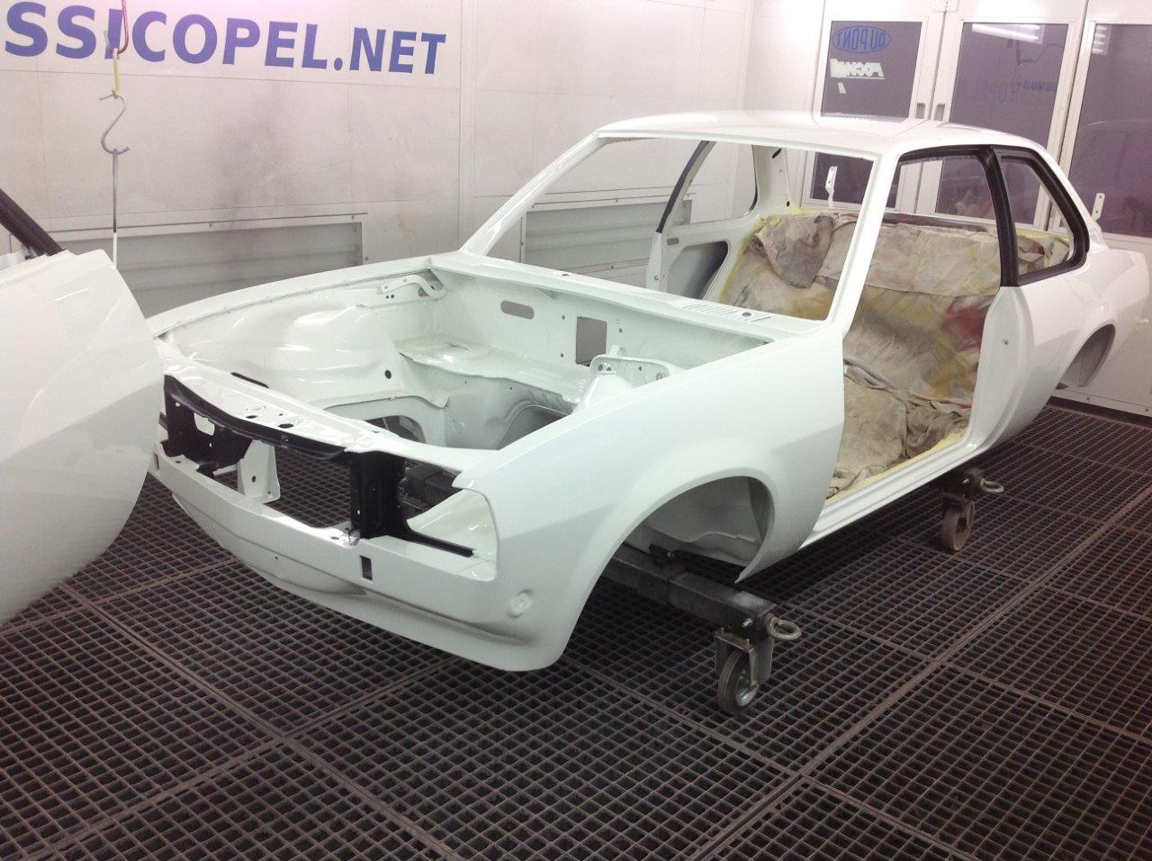 Opel Ascona B wit 03 (278)