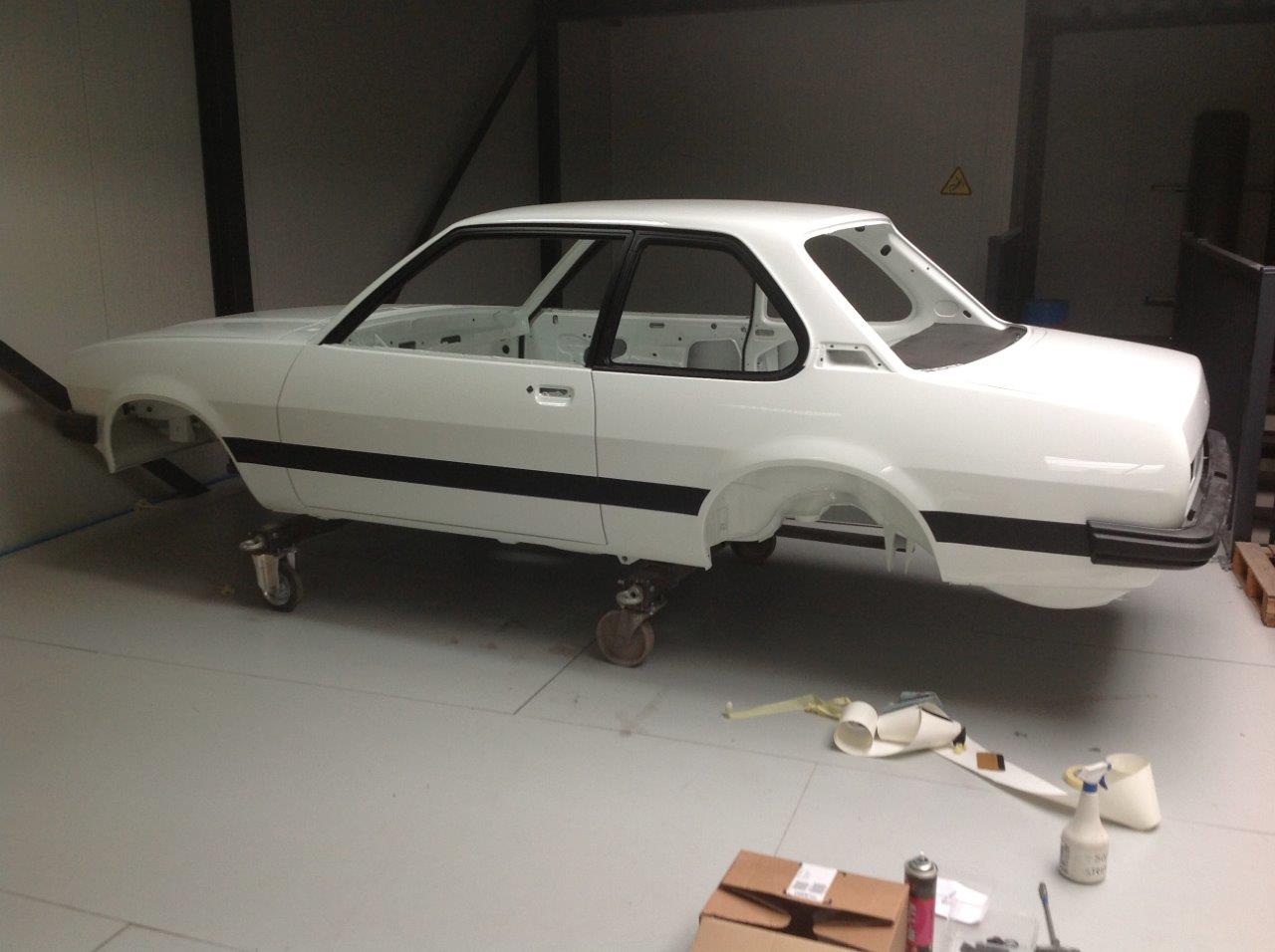 Opel Ascona B wit 03 (303)