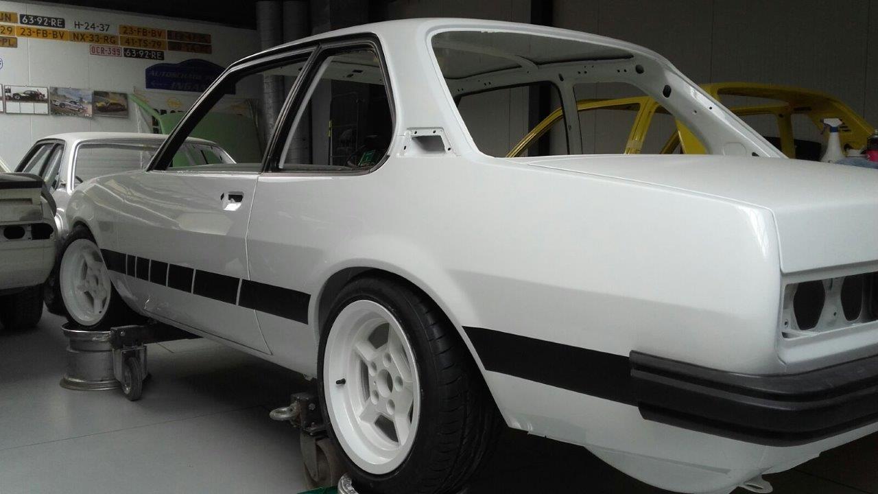Opel Ascona B wit 03 (313)