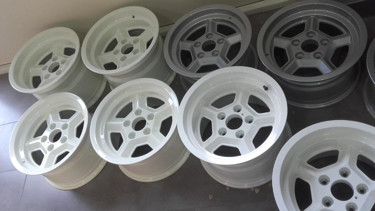 Opel Ascona Manta 400 velgen 8x15 en 10x15 (104)
