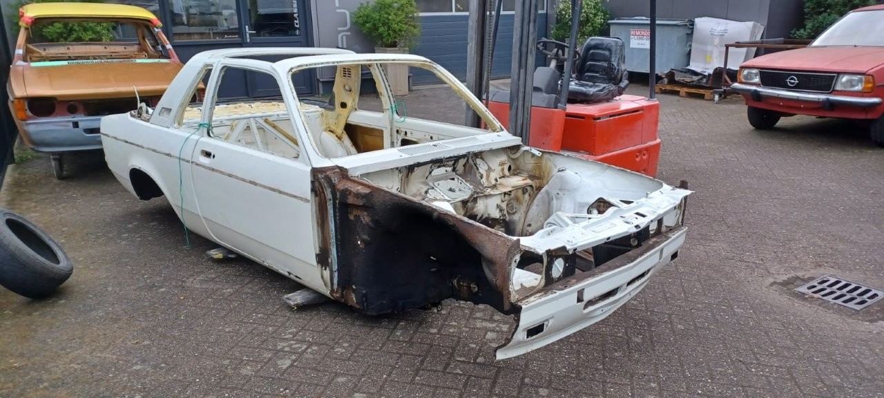 Opel-Kadett-C-Aero-nr-06-135