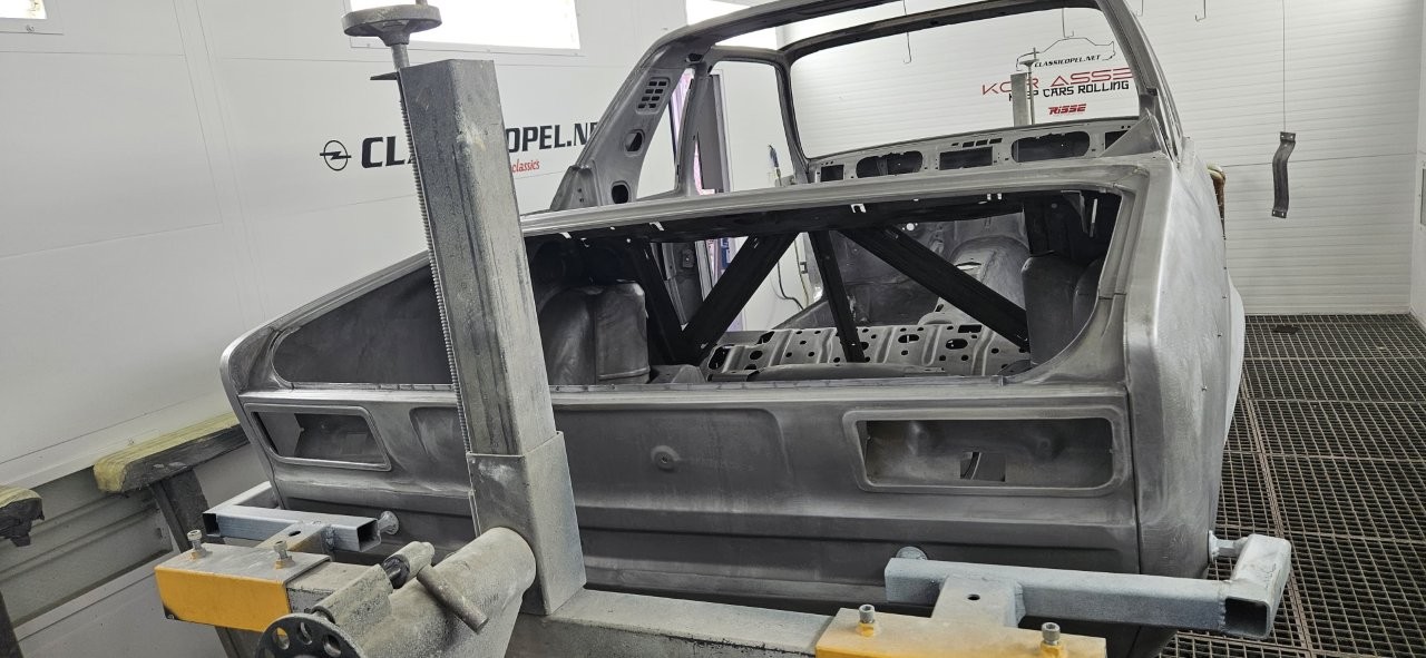 Opel-Kadett-C-Aero-nr-06-252