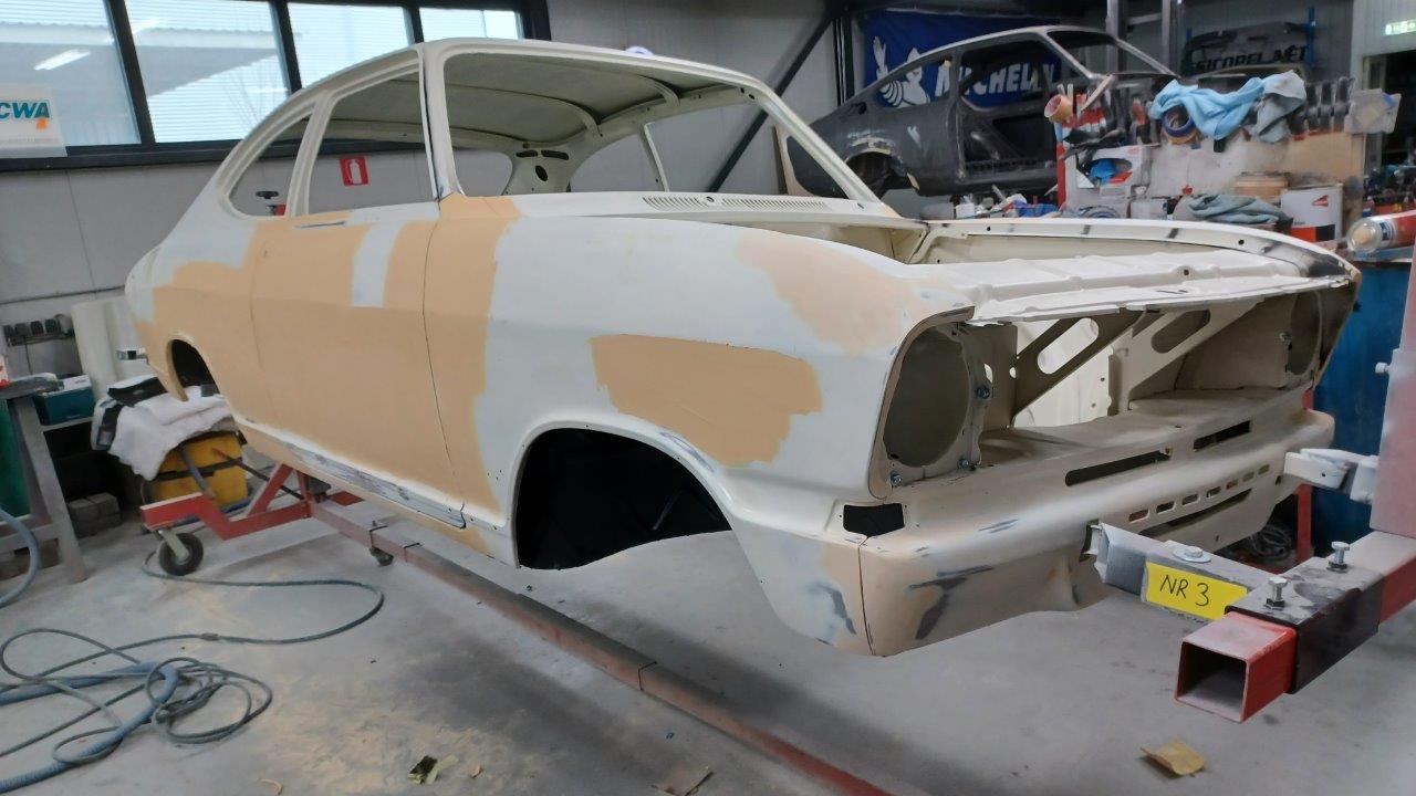 Opel-Kadett-B-Coupe-nr-03-197